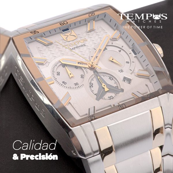 Reloj de Hombre Clásico. Pulso: Acero. Caja: Stainless steel. Funcionalidad: Análogo con Calendario. Tamaño Caja: 43 mm. Tamaño Pulso: 32 mm. Impermeabilidad: 5 ATM. Cristal: Zafiro SKU: T23006-04 Instrucciones de Cuidado: REVISAR GARANTIA. Tempus Watches.